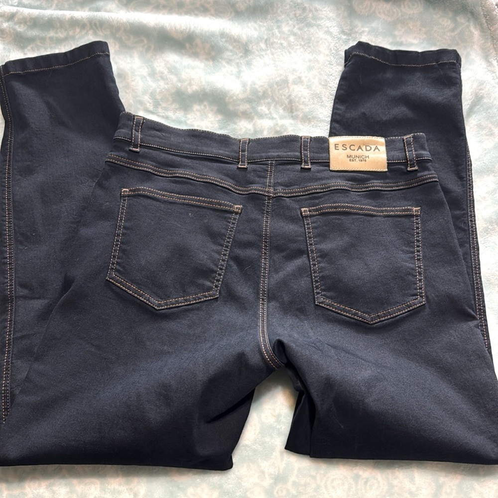 ESCADA JEANS - Picture 1 of 9